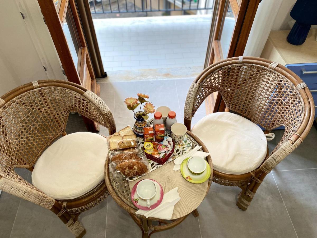 B&B Nonna Pina Salerno Exteriör bild
